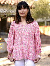 Load image into Gallery viewer, Alya Floral Top Ivory-Pink