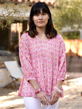 Load image into Gallery viewer, Alya Floral Top Ivory-Pink