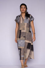 Load image into Gallery viewer, Aya Geo Dress - Peri