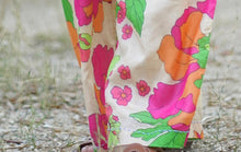 Load image into Gallery viewer, Anela Floral Print Pants Beige Multi