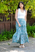 Load image into Gallery viewer, Block Printed Tiered Cotton Skirt-Green
