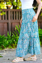 Load image into Gallery viewer, Block Printed Tiered Cotton Skirt-Green