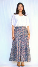 Load image into Gallery viewer, Block Printed Tiered Cotton Skirt- Indigo