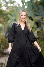 Load image into Gallery viewer, Elise Stripe Maxi Dress Black