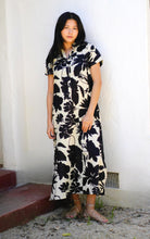 Load image into Gallery viewer, Carrie Cotton Dress Black Ivory