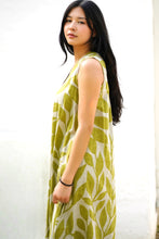 Load image into Gallery viewer, Ingrid Cotton Dress Green White