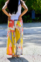 Load image into Gallery viewer, Erin Abstract Print Pants Multi