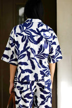 Load image into Gallery viewer, Erin Abstract Print Shirt Navy White