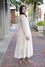 Load image into Gallery viewer, Lorena Maxi Dress