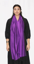 Load image into Gallery viewer, Silky Water Pashmina