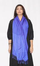Load image into Gallery viewer, Silky Water Pashmina