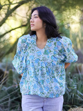 Load image into Gallery viewer, Anjou Top O/S Turquoise Sage