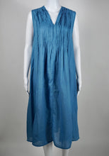 Load image into Gallery viewer, Val Dress