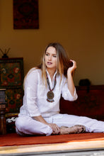 Load image into Gallery viewer, Nia Linen Button Up White