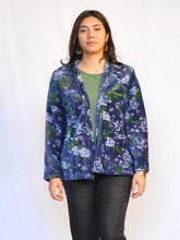 Load image into Gallery viewer, Astrid Velvet Jacket-Navy
