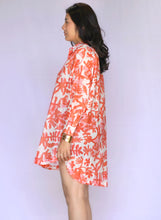 Load image into Gallery viewer, Boxy Button Down Shirt - Coral/White
