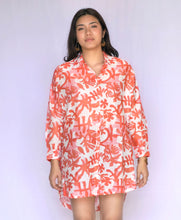 Load image into Gallery viewer, Boxy Button Down Shirt - Coral/White
