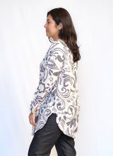 Load image into Gallery viewer, Anoushka Cotton Tunic Blouse-Grey White
