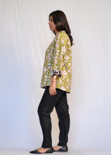 Load image into Gallery viewer, Reversible Cotton Jacket-Lt. Green and Black
