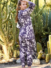 Load image into Gallery viewer, Elise Floral Print Maxi Dress Black White 
