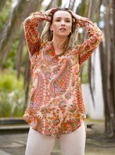 Load image into Gallery viewer, Anoushka Printed Paisley Top Red
