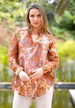 Load image into Gallery viewer, Anoushka Printed Paisley Top Red
