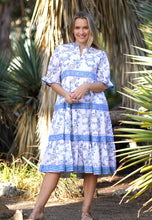 Load image into Gallery viewer, Aria Block Printed Dress White Blue
