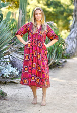 Load image into Gallery viewer, Skye Dress Geo Print Black Red
