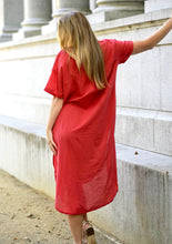 Load image into Gallery viewer, Zoey Solid Dress Red
