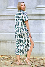 Load image into Gallery viewer, Zoey Geo Dress White Green
