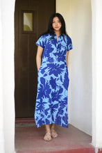 Load image into Gallery viewer, Carrie Cotton Dress Navy

