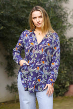 Load image into Gallery viewer, Anoushka Printed Top Navy Floral
