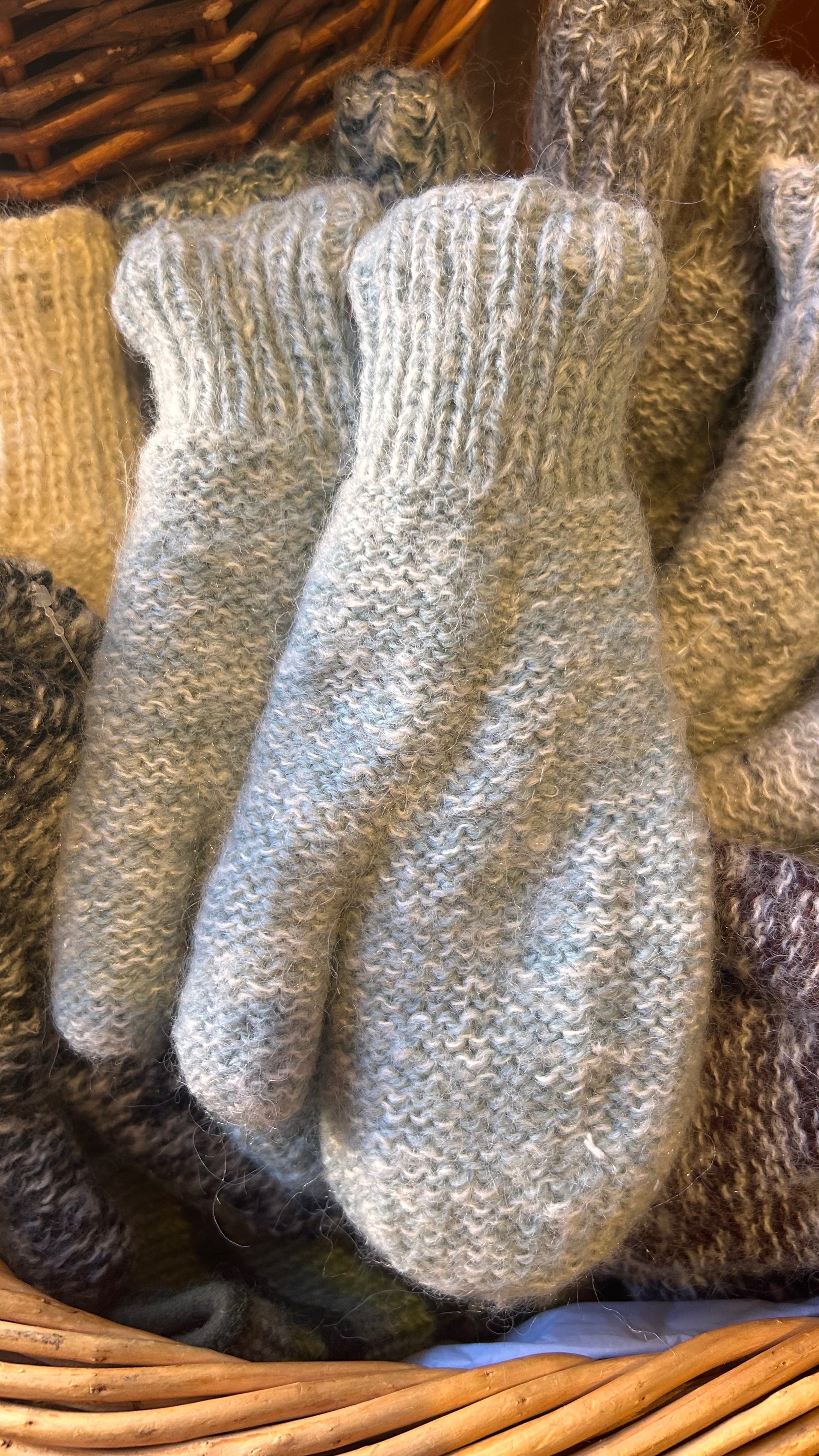 Woolen Gloves 29