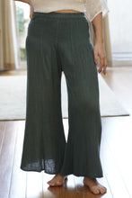 Load image into Gallery viewer, Arpa Pant-Green

