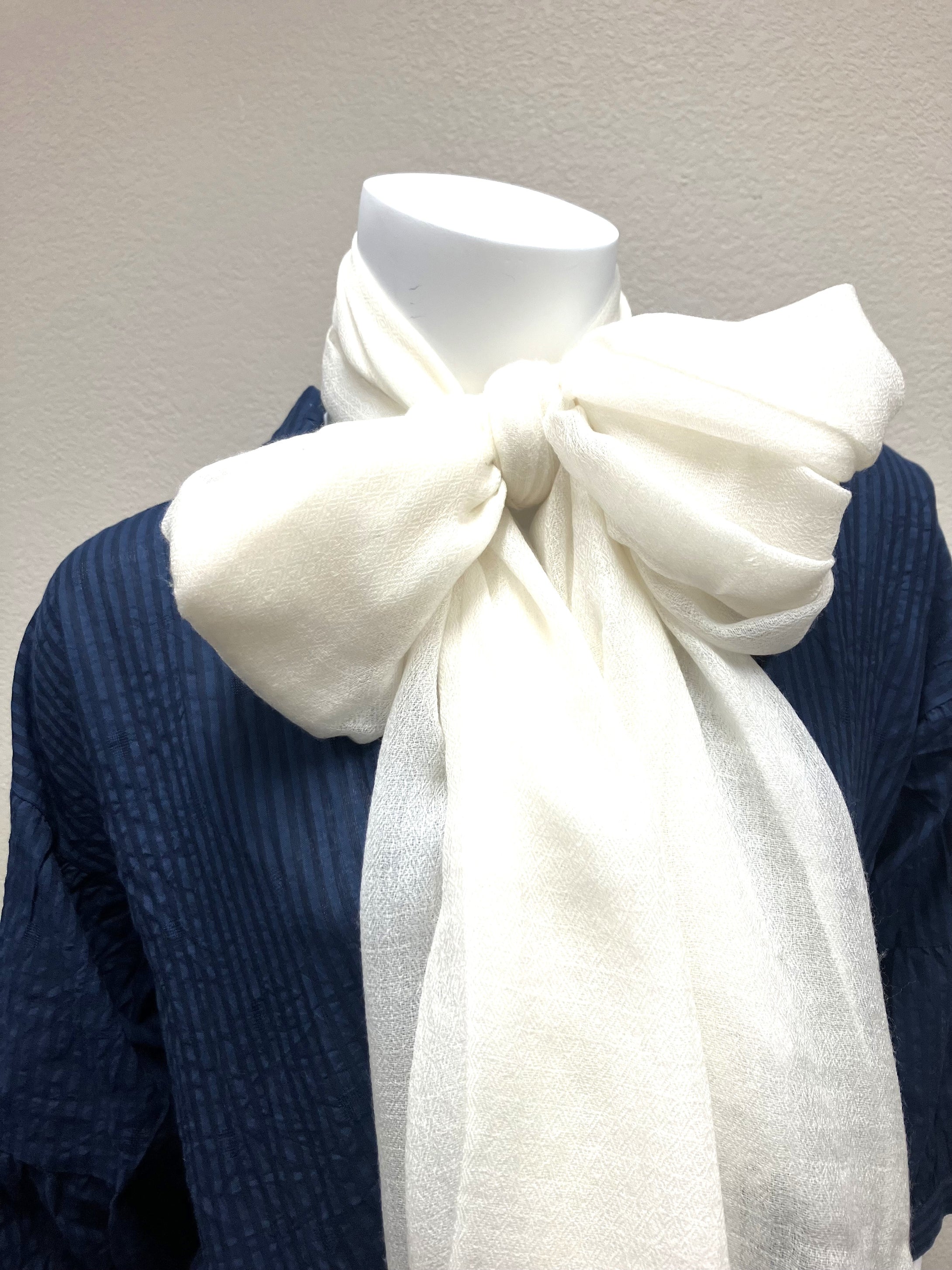 Diamond Weave Featherweight Cashmere Scarf