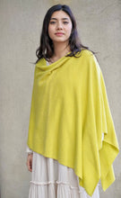 Load image into Gallery viewer, Cashmere Poncho-Lime
