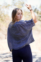 Load image into Gallery viewer, Everly Linen Blouse Denim
