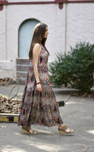 Load image into Gallery viewer, Seville Maxi Dress
