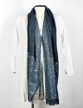 Load image into Gallery viewer, Sequin Scarf
