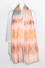 Load image into Gallery viewer, Dia Handloom Sequin Scarf
