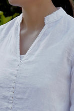 Load image into Gallery viewer, French Knot Linen Top White
