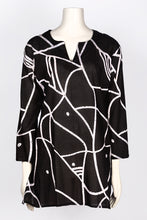 Load image into Gallery viewer, Akari Tunic
