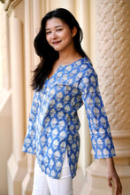 Load image into Gallery viewer, Hydrangea Bloom Cotton Tunic Blue
