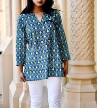 Load image into Gallery viewer, Arya Cotton Tunic
