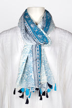 Load image into Gallery viewer, Anouk Tassel Scarf
