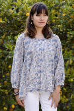 Load image into Gallery viewer, Alya Floral Top Parchment-Blue

