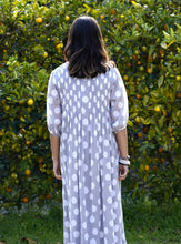Load image into Gallery viewer, Skye Dress Polka
