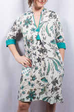 Load image into Gallery viewer, Bea Contrast Cuff Tunic Dress
