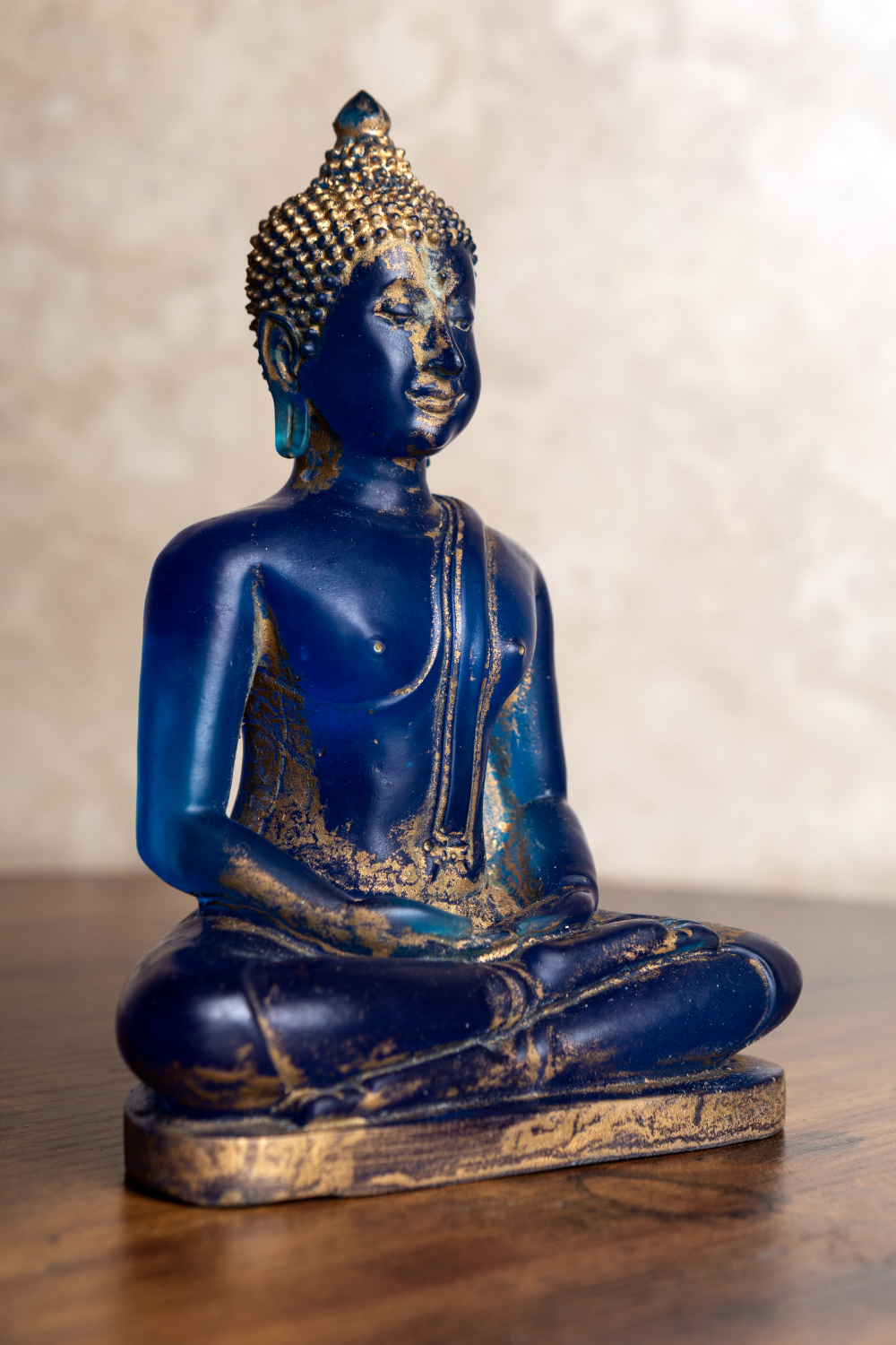 Decorative Resin Sitting Buddha Statue