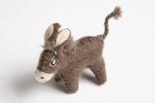Load image into Gallery viewer, 11 Pieces Felted Wool - Barn Figurine Set
